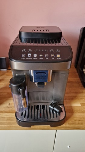 Delonghi magnifica evo - delonghi,